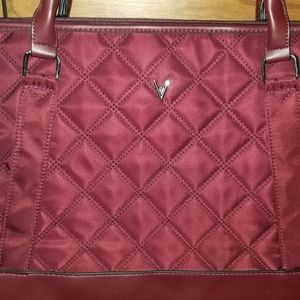 NWOT Vanessa Williams Burgundy Quilted Laptop Bag